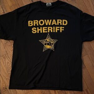 BROWARD SHERIFF Short-Sleeve Graphic Mens T-Shirt - Black/Gold